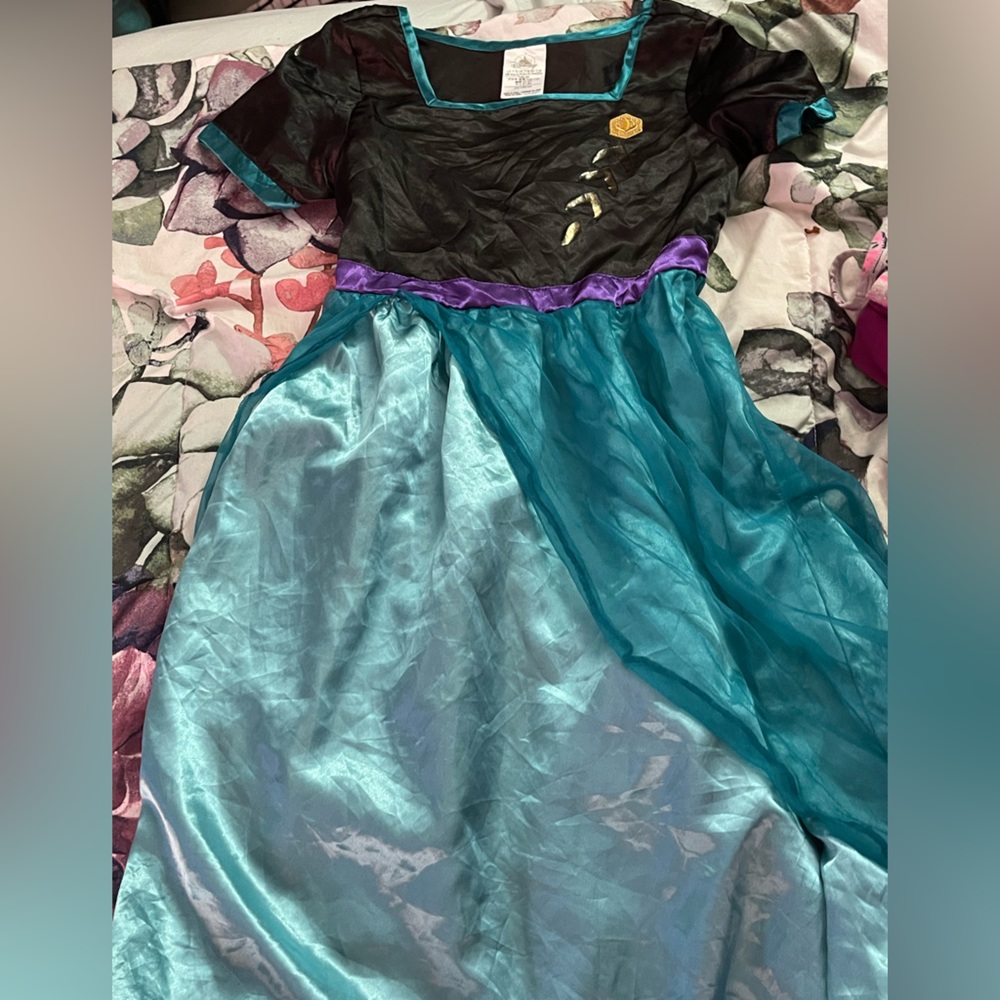 Frozen Ana costume with cape 7-8T